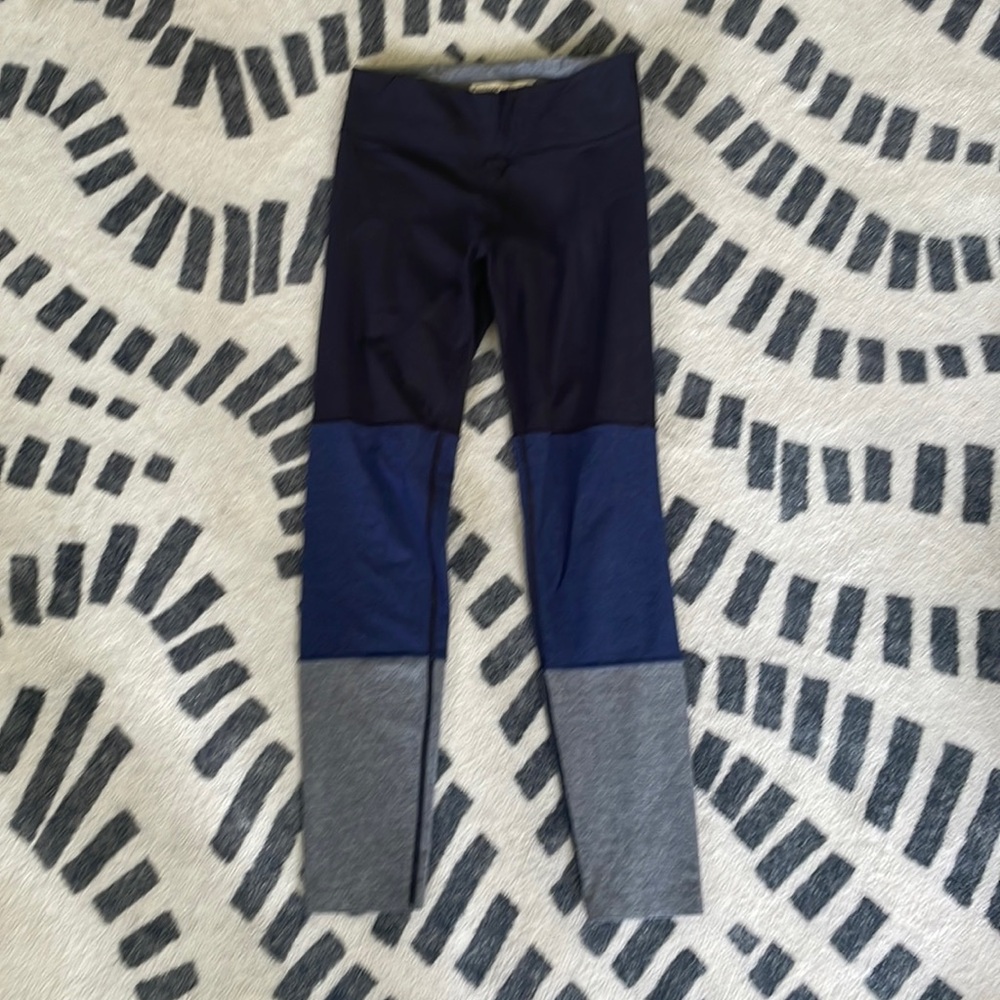 Outdoor Voices Leggings
